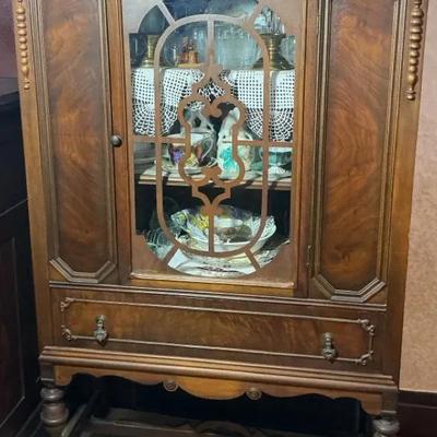 Mahogany China Cabinet