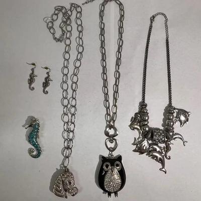 Variety Of Silver Toned Animal Theme Jewelry 