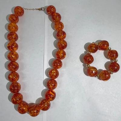 Faucet Amber Necklace And Bracelet Set 