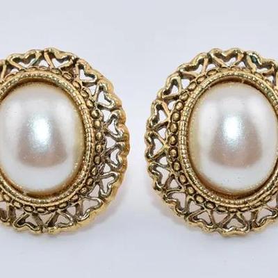 Vintage Pearl-Like Etruscan-Style Stud Earrings