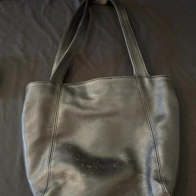 Lot 214: Coach Legacy Madison Small Tote