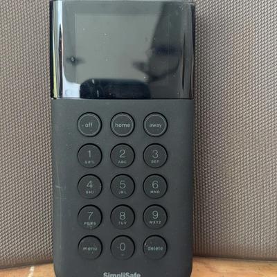 503: SimpliSafe Gen 3 Home Security System w/ Video Doorbell, Base Station & Sensors