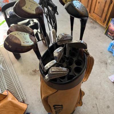 Lot 256: Wilson Vintage Golf Bag With Various Clubs 
