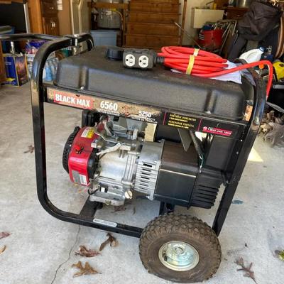 Lot 500: Working Black Max 6560W Portable Generator w/ Briggs & Stratton Engine