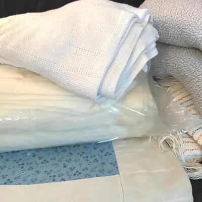 Lot 129:  Lot Of Blankets