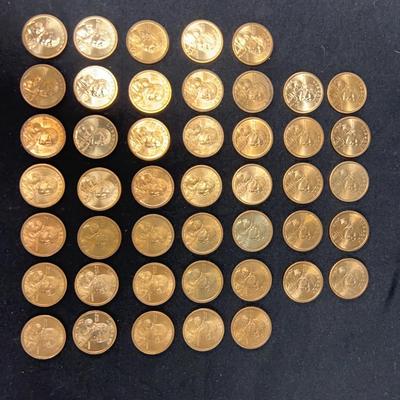 Lot 324: 4 $1 Sacagawea Golden Dollars - 2000