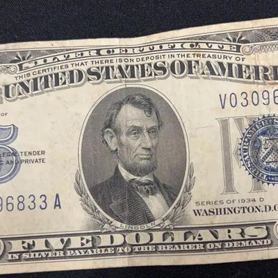 Lot 309: 5 Dollar Silver Note - 1934D