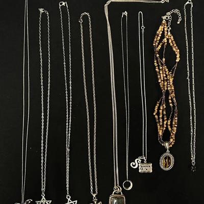 Lot 349: Sterling Silver Necklace Lot – 8 Pieces (.925 Italy) with Pendants