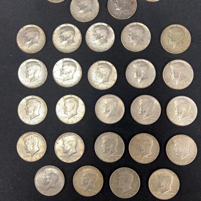 Lot 325: 30 Kennedy Half Dollars - 1964 Through 1967