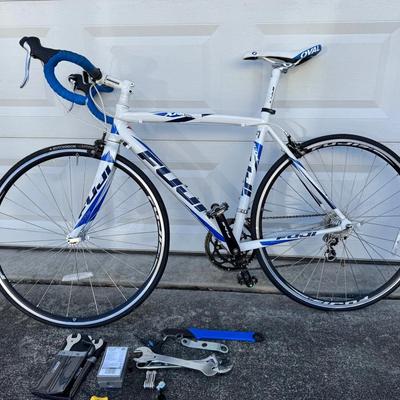 Fuji Aluminum Bicycle Size S/M