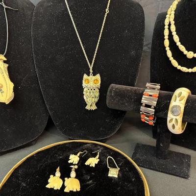 Impressive Pendants And Elephant Earrings 