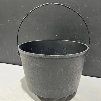 Cast Iron Beanpot Kettle Cauldron