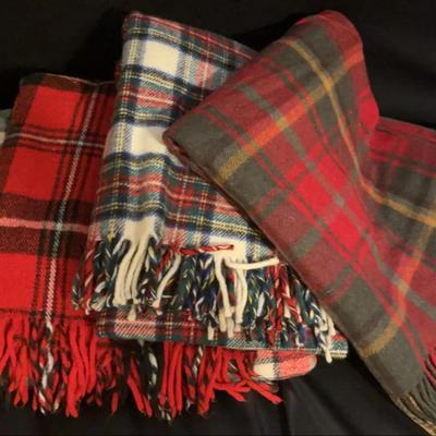 Vintage Plaid Wool Blankets (4)