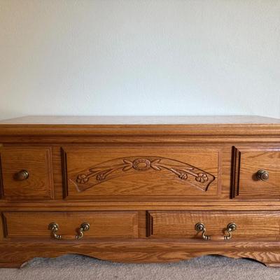 Beautiful Vintage “American Heirloom”  Oak/Cedar Wood Chest 