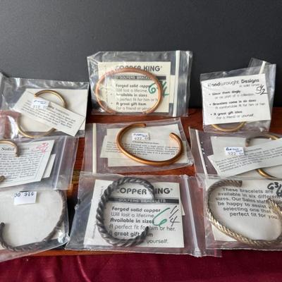 “Copper King” & “Solid Brass” 
Bracelets. (Various Sizes) 