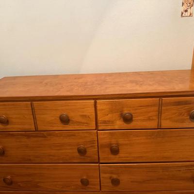 Vintage Unknown Maker, Wooden Chest of Drawers 