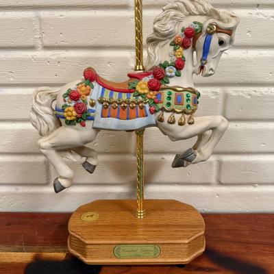 “The Great American Carousel Collection” By Tobin Fraley Limited Edition (1492/35000 Music Box 
