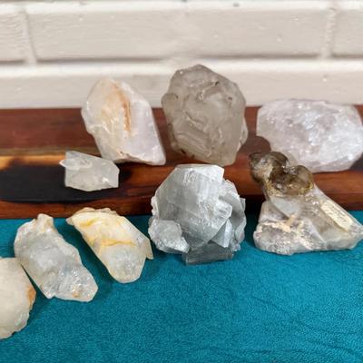 Incredible Rare Pieces 
(1) Apophyllite and stilbite (1) breccia, (1) Enhydro Quartz (1) Lemurian 