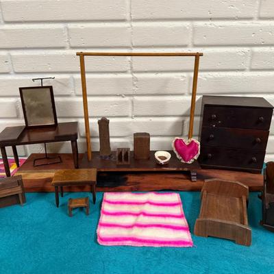 Collection of Vintage Wooden Dollhouse Furniture. Dresser Has a Mystery Lot of Barbie/ Doll Clothes!
