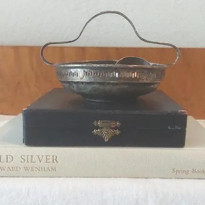 Sterling Silver Pierced Swing-Handle Basket – Early 1900s                     