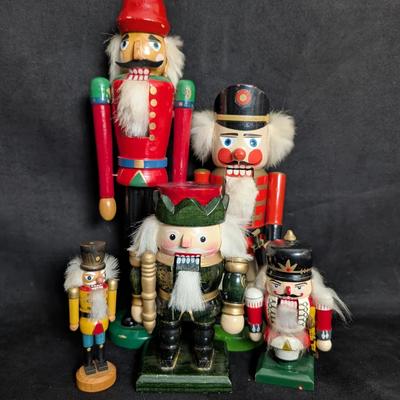 Wooden Christmas Nutcracker Figures