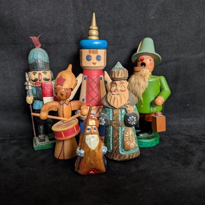 Wooden Folk & Holiday Figures – Drummer, Soldier, Santa, Smoker & More (c.1980s–2000s)