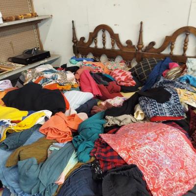 Sale Photo Thumbnail #107