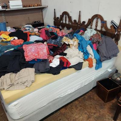 Sale Photo Thumbnail #109