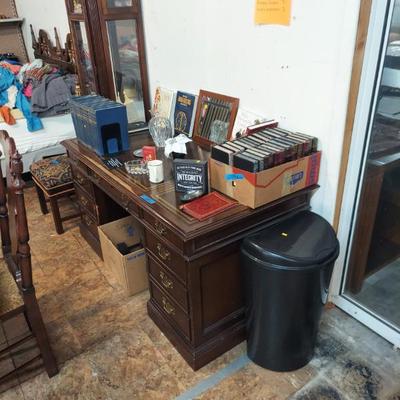 Sale Photo Thumbnail #113