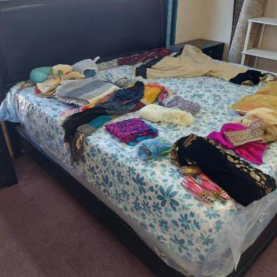 Sale Photo Thumbnail #40