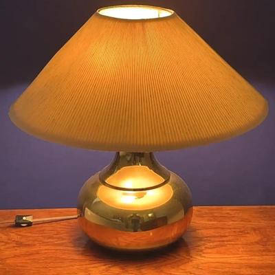 Mid-Century Brass Mushroom Table Lamp with Pleated Shade – Warm Gold Tone (c. 1970s–1980s)