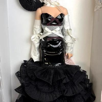 Madame Alexander Couture Noir Cissy #45370 141/200