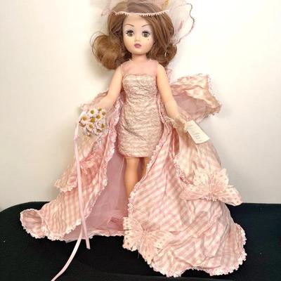 Madame Alexander Peony And Butterfly #22240 And Scarlett #2240