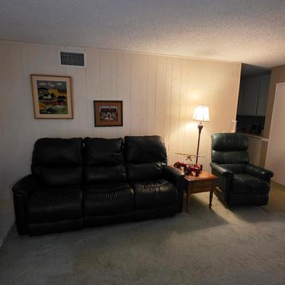 Sale Photo Thumbnail #10: Black leather power reclining sofa