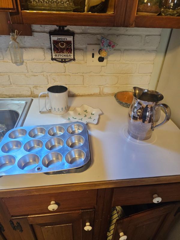 Sale Photo Thumbnail #71