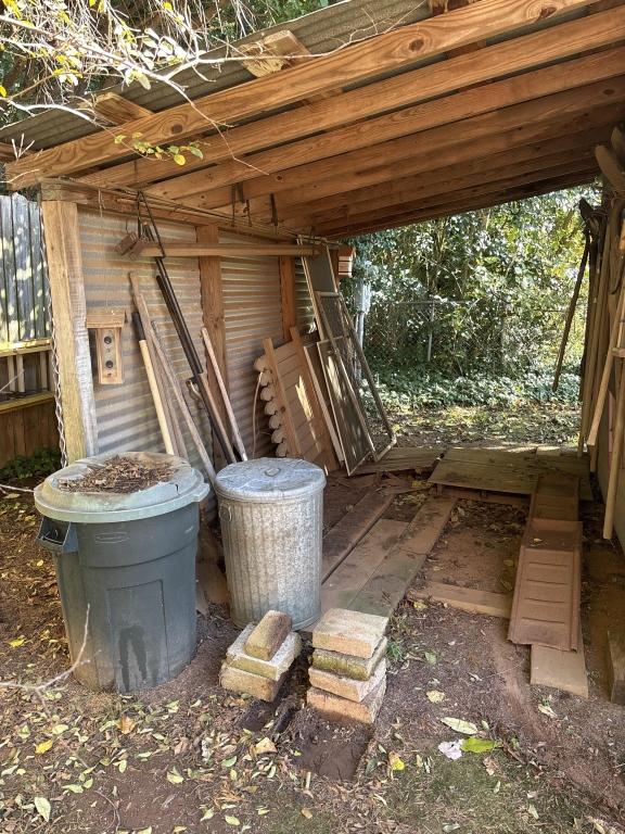 Sale Photo Thumbnail #313