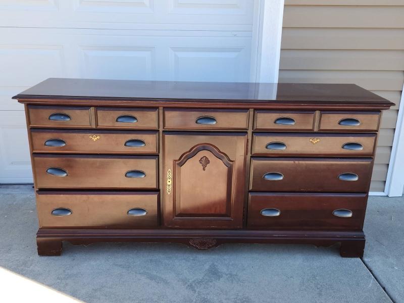 Sale Photo Thumbnail #23