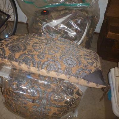 Sale Photo Thumbnail #142