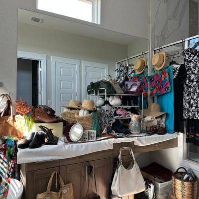 Sale Photo Thumbnail #10