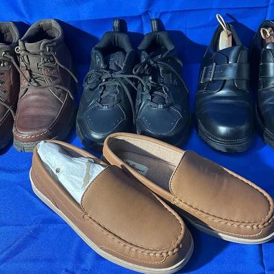 Four Pair Mens Shoes Size 11, Bass, My Slipper, And More