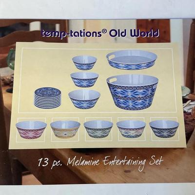 Temp-Tations Old World Melamine Entertaining Set (New in Box)