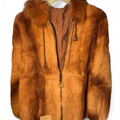 Hutzler’s Women’s Rabbit Fur Size Small Coat 