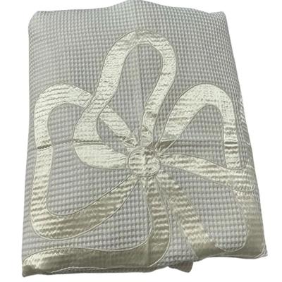 Eleanor Beard White Bow Beadspread 70" x 84"