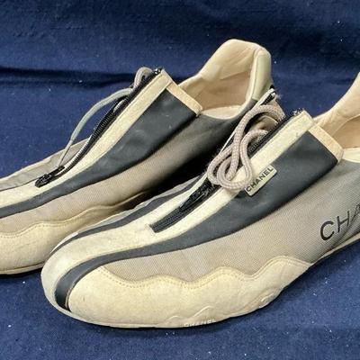 Chanel Beige Black Hidden Lace Sneakers Euro 38 AUTHENTIC