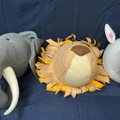 Gills Pop Art Emporium Elephant, Lion, & Unicorn Stuffed Wall Decor