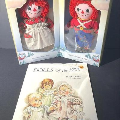 Classic Raggedy Ann, Andy And Paper Dolls