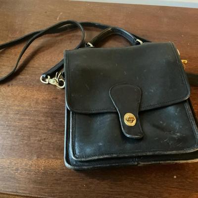 Coach Vintage Black Leather Station Bag Handbag 
