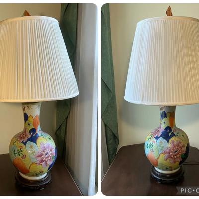 Tobacco Leaf Porcelain Table Lamps