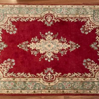 Red Oriental Rug Made in Iran 4'11" x 5'10"