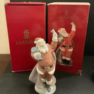Lladro Jolly Santa With Box 
